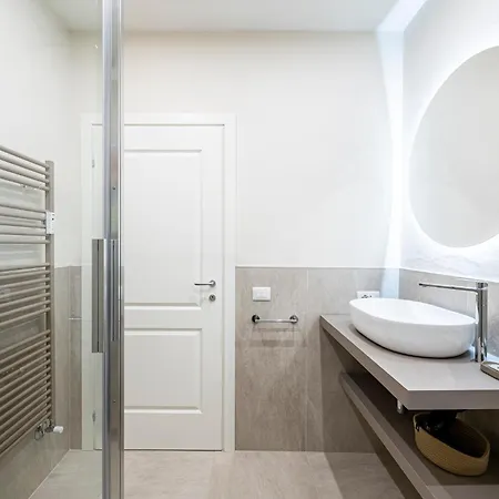 Fortezza Da - Center 5 Min & Patio Apartment